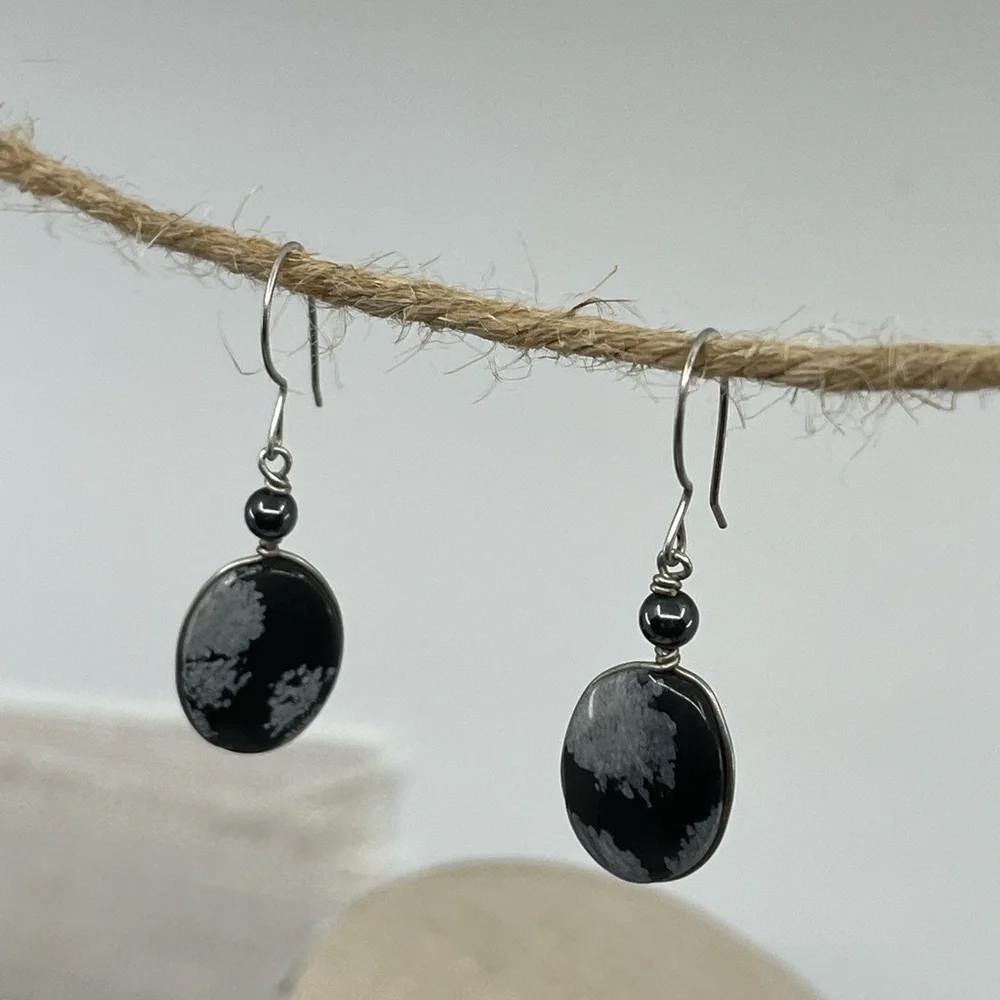 Handmade Vintage 1990's Snowflake Obsidian & Black Pearl Earrings - Picture 6 of 16